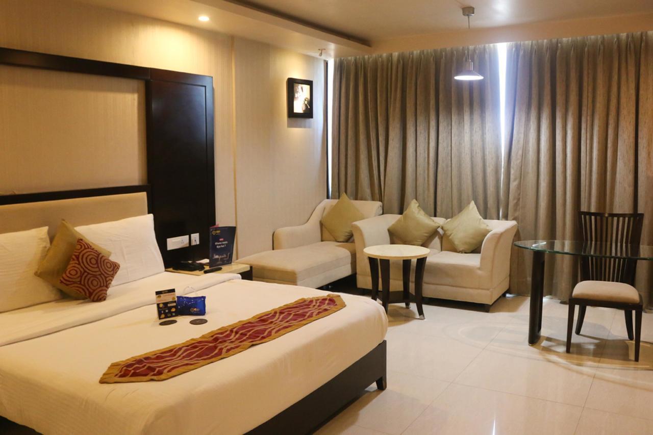 Oyo 3345 Shubham Beach Hotel Пури Екстериор снимка