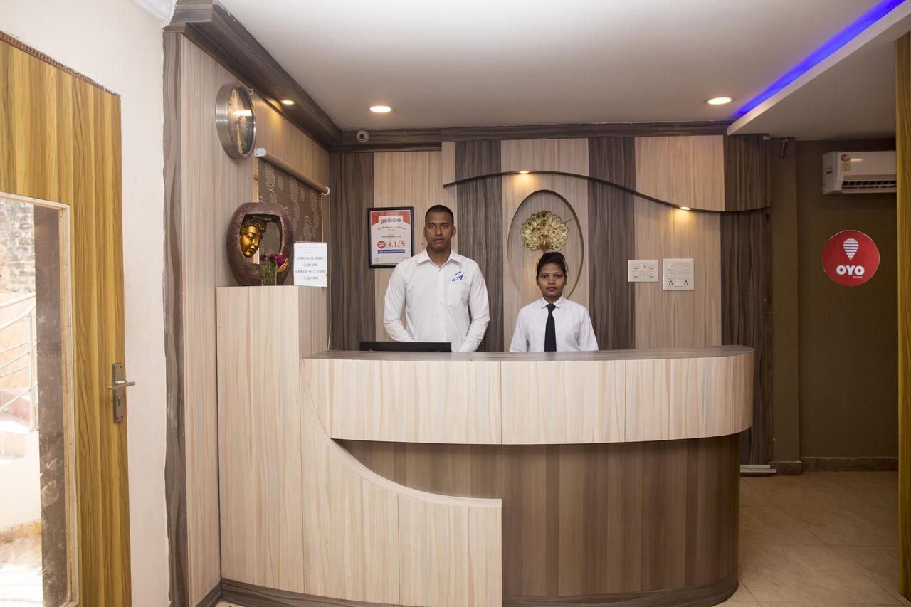 Oyo 3345 Shubham Beach Hotel Пури Екстериор снимка